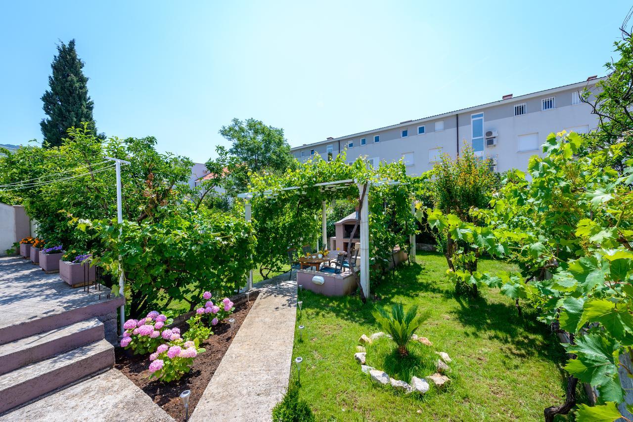 Apartments Ella Dubrovnik Exterior photo